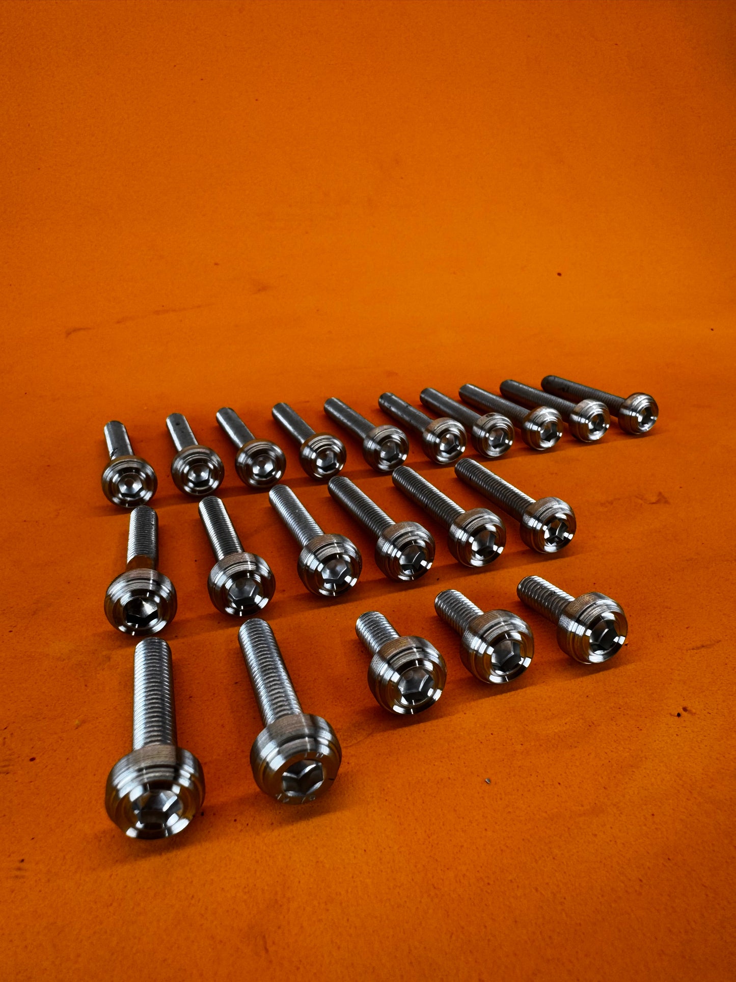 WAVE 125 CRANKCASE BOLTS