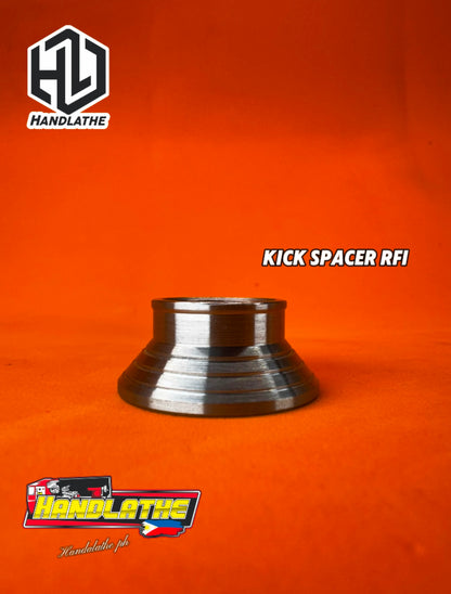 KICK SPACER